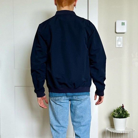 Levi’s Lightweight Bomber Jacket - Picture 3 of 5